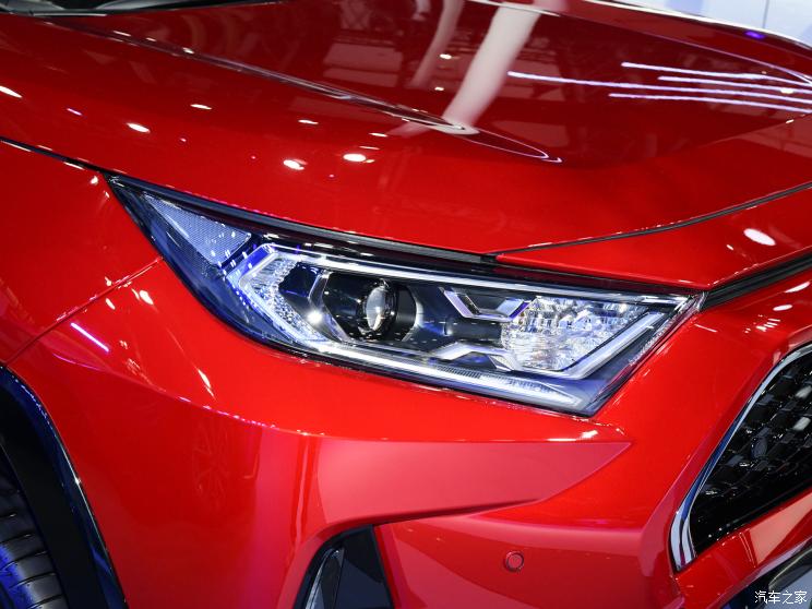 一汽豐田 RAV4榮放雙擎E+ 2021款 基本型