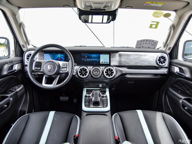 長城汽車 坦克300 2021款 城市版 2.0T 很有型
