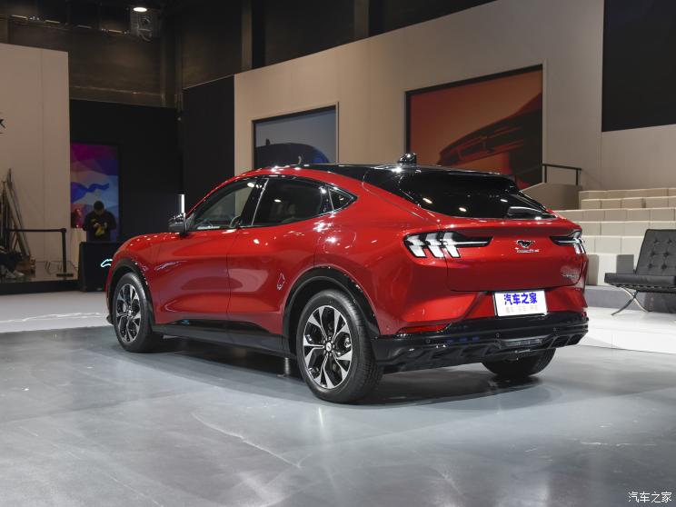 福特電動(dòng)車(chē) Mustang Mach-E 2021款 長(zhǎng)續(xù)航后驅(qū)版