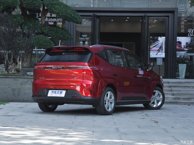 合創(chuàng)汽車 合創(chuàng)Z03 2021款 潮玩版