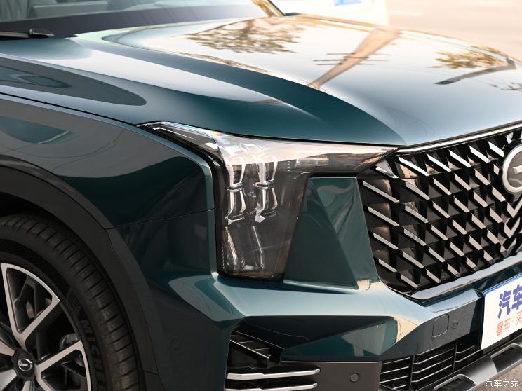 廣汽乘用車 傳祺GS8 2022款 2.0TGDI 兩驅(qū)尊貴版（六座）
