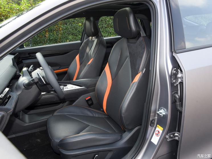 長安汽車 長安UNI-V 2022款 1.5T 運動版
