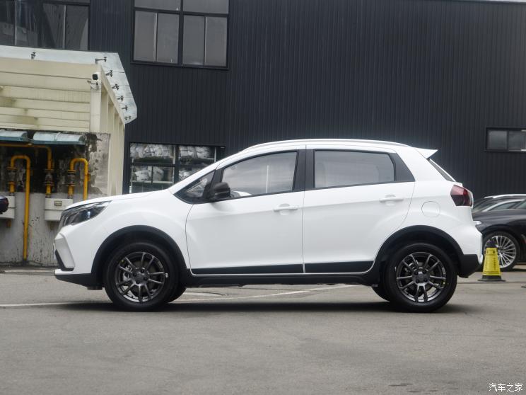 睿藍汽車 睿藍汽車X3 PRO 2022款 1.5L 手動小萌