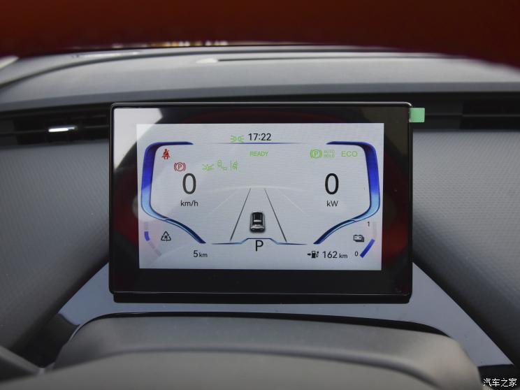 奇瑞新能源 奇瑞無界Pro 2022款 301km 神獸版 三元鋰 30.6kWh