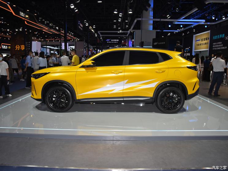 長安汽車 長安歐尚X5 PLUS 2023款 1.5T DCT智趣AI版