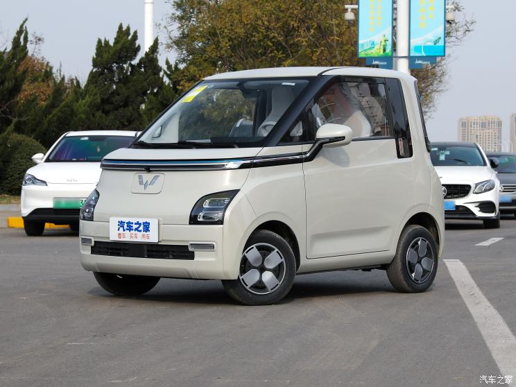 上汽通用五菱 五菱Air ev晴空 2023款 兩座-進(jìn)階版