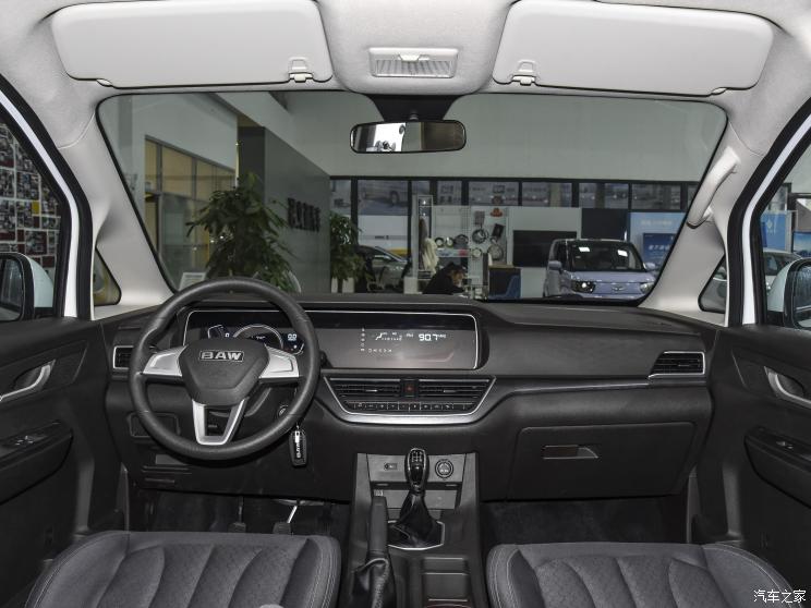 北京汽車制造廠 王牌M7 2022款 1.6L 長軸創(chuàng)富型 7座