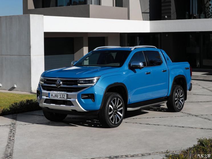 大眾(進口) Amarok 2023款 V6 Aventura 4MOTION 歐洲版