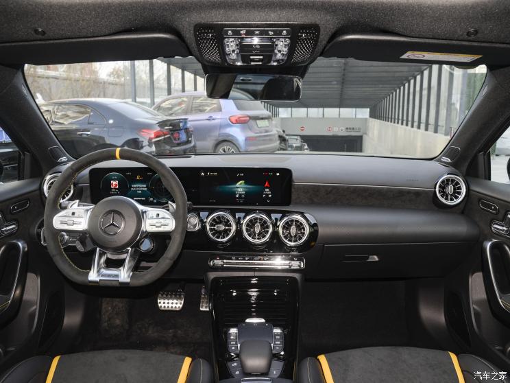 梅賽德斯-AMG 奔馳A級AMG(進(jìn)口) 2023款 AMG A 45 S 4MATIC+