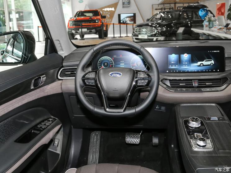 江鈴福特 領(lǐng)裕 2023款 EcoBoost 225 尊領(lǐng)型 7座（2/3/2）