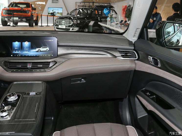 江鈴福特 領(lǐng)裕 2023款 EcoBoost 225 尊領(lǐng)型 7座（2/3/2）