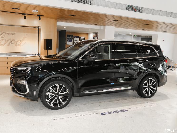 江鈴福特 領(lǐng)裕 2023款 EcoBoost 225 尊領(lǐng)型 7座（2/3/2）