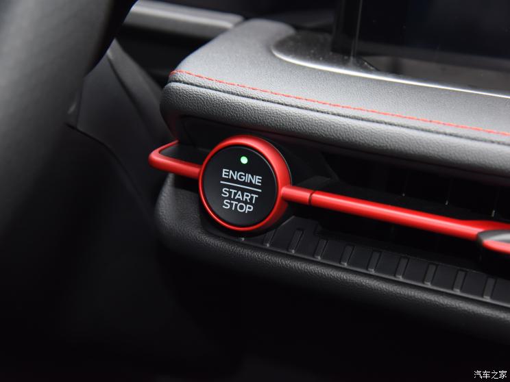 長安福特 銳界 2023款 銳界L 2.0T EcoBoost E-混動四驅七座 STLine