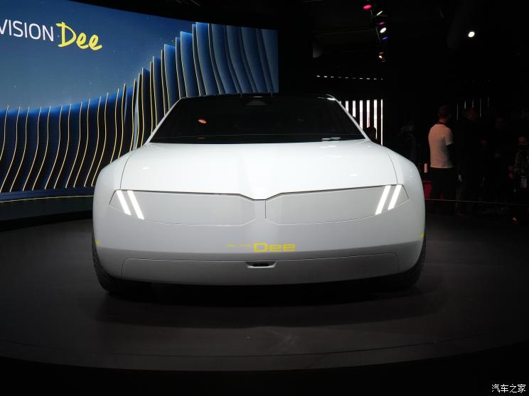 寶馬(進口) i Vision Dee 2023款 Concept