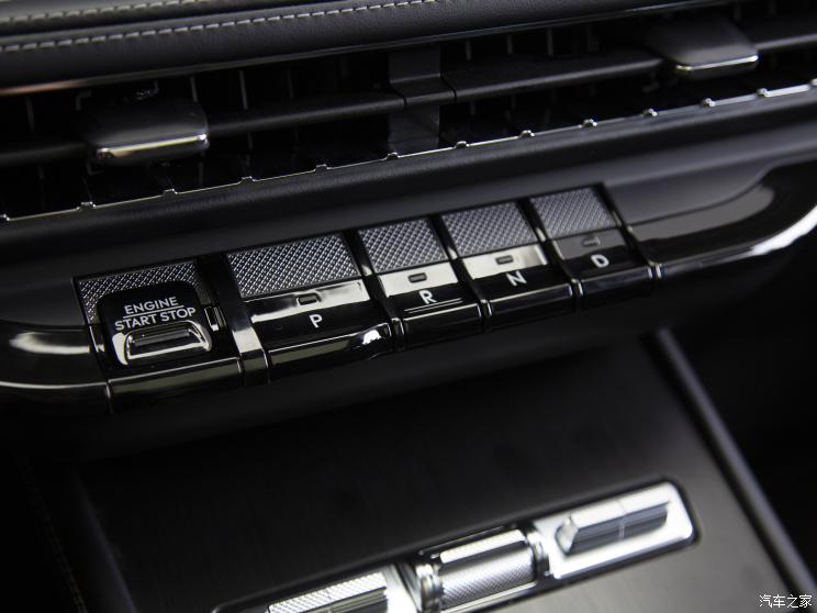 長安林肯 冒險家 2023款 2.0T 四驅尊雅版