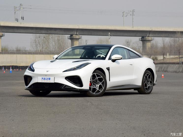 合眾汽車 哪吒GT 2023款 580km 四驅基本型