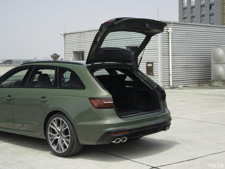 奧迪(進口) 奧迪S4 2023款 S4 Avant 3.0TFSI