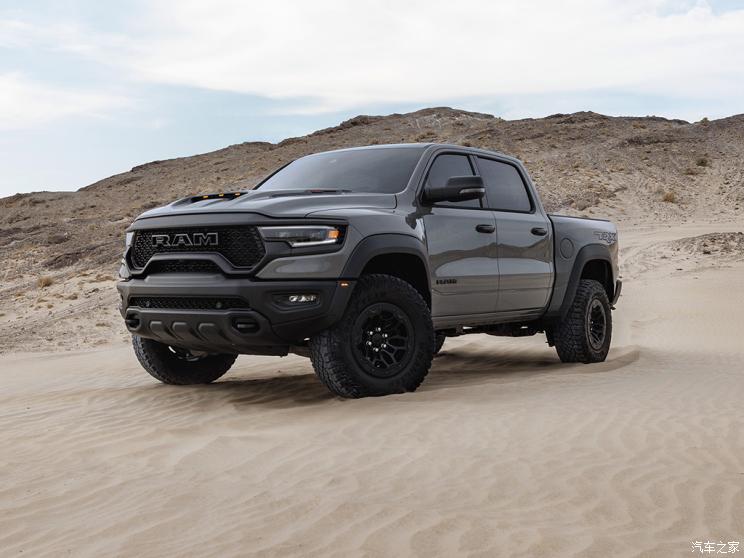 道奇(進(jìn)口) RAM Trucks 2023款 1500 TRX Lunar Edition