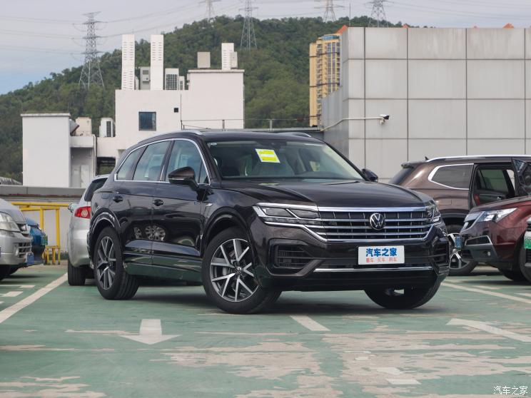 大眾(進口) 途銳 2022款 3.0TSI 銳享版 經典運動套裝