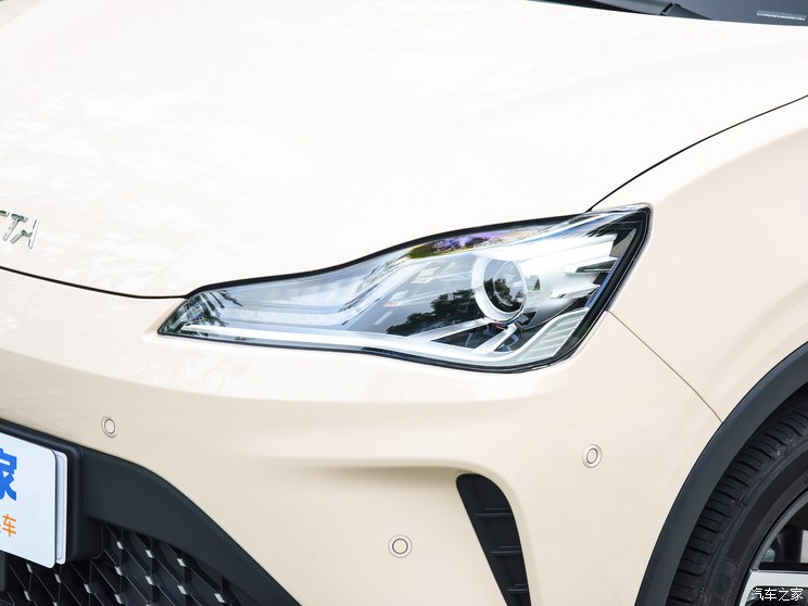 合眾汽車 哪吒AYA 2023款 基本型