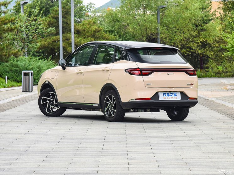 合眾汽車 哪吒AYA 2023款 基本型