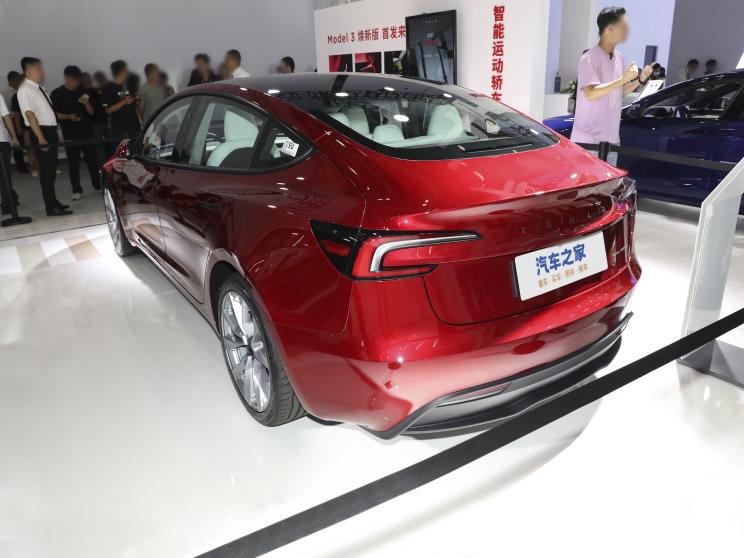 特斯拉中國 Model 3 2023款 長續(xù)航煥新版 雙電機全輪驅動
