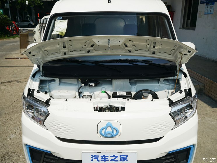 長安跨越 跨越星V7EV 2023款 標準型240km
