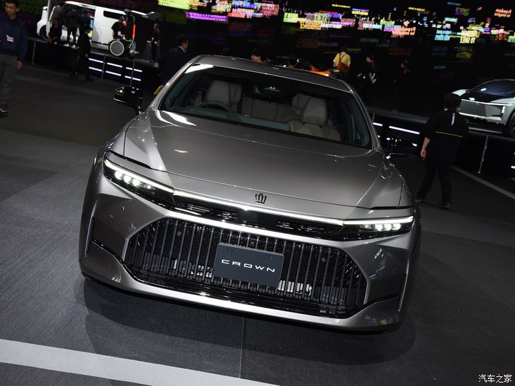 豐田(進口) 皇冠(進口) 2024款 Sedan 日本版