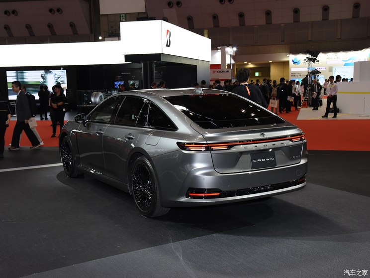 豐田(進口) 皇冠(進口) 2024款 Sedan 日本版