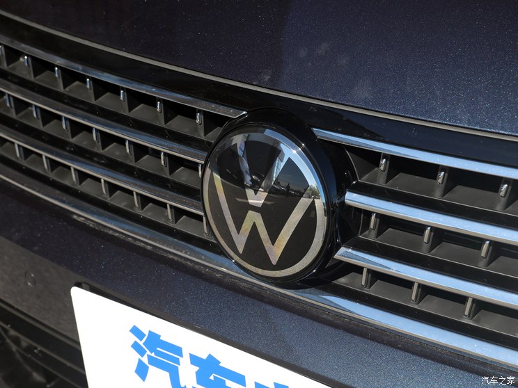 一汽-大眾 邁騰 2023款 200萬輛紀念版 330TSI DSG豪華型
